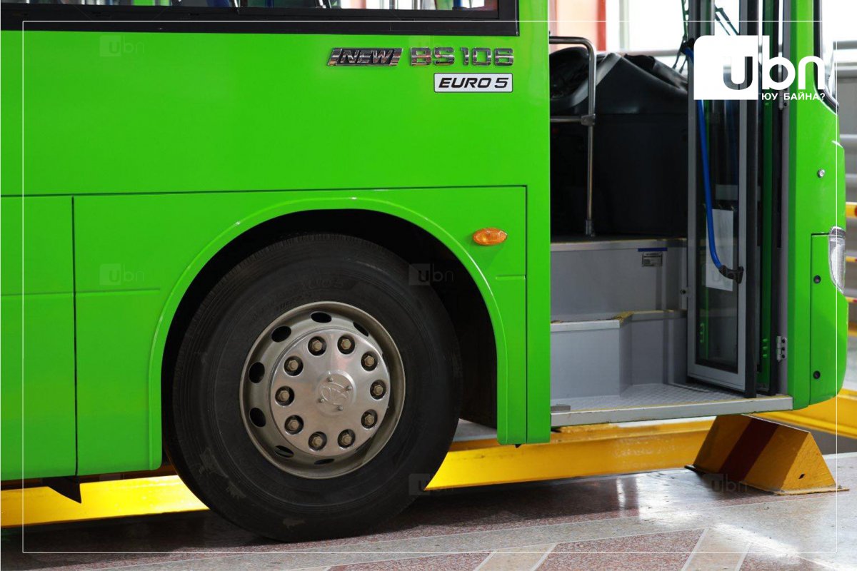 Ногоон баасны хулгайчууд "Евро-2" хөдөлгүүртэй Вьетнам дууриамал дээрээ "Евро-5" наалт нааж оруулж ирснийг санаж байна уу?
Тэр үед Жиргээнд энэ хоёрын ялгааг асууж овоо мэдээлэл авсан. Дараа нь энд тэндээс бас жаахан харсан.
Нийслэлдээ ядаж Евро-5 шатахуун рүү шилжих цаг болжээ.