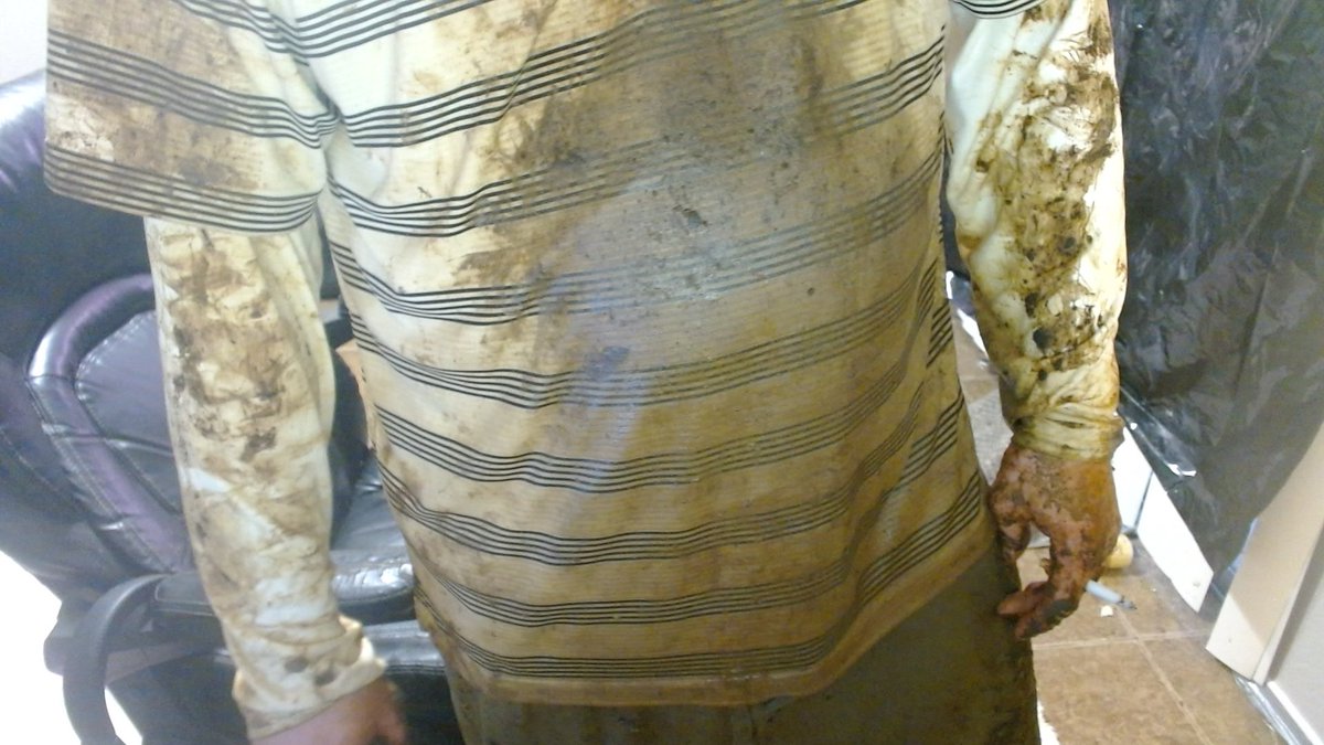 TXFilthypig's tweet photo. Newer pics of me #filthyclothes #shitpants #shitshirt https://t.co/0WGoKRuZre