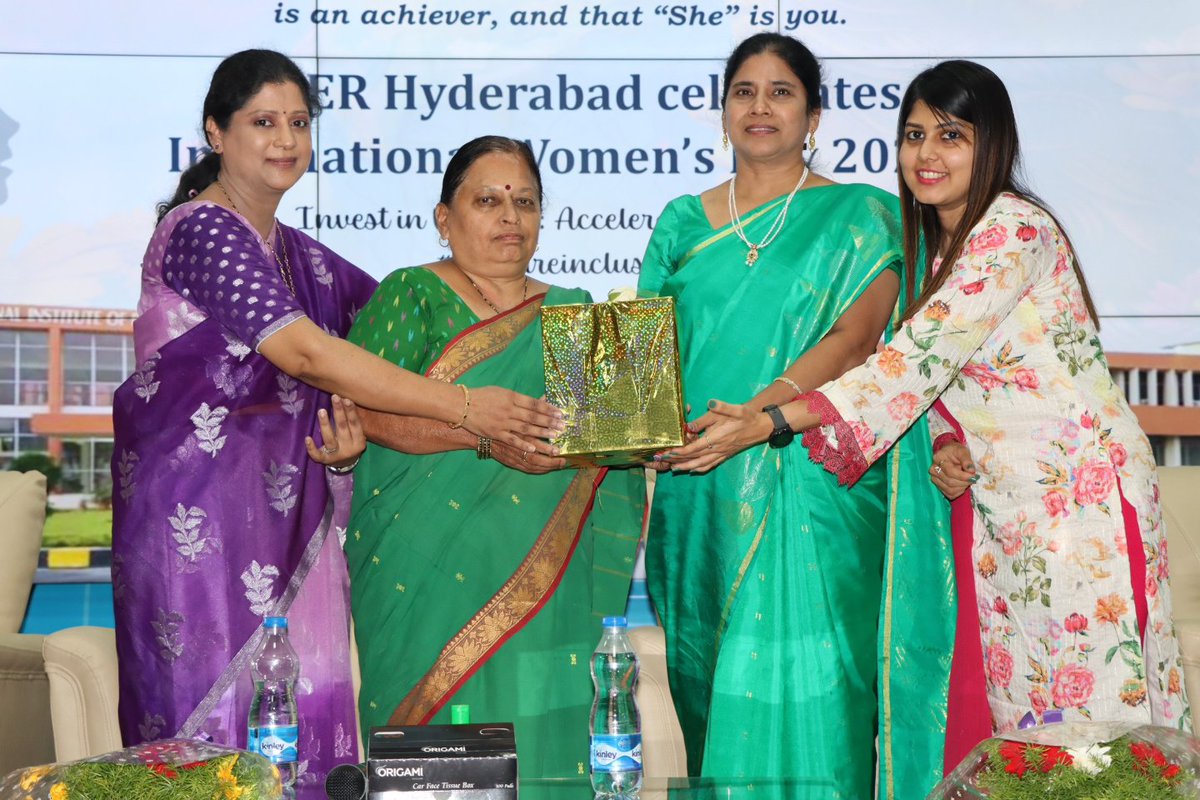 #internationalwomensday

Guest of honour distributed gifts🎁 to the women staff and faculty of NIPER Hyderabad during the International Women's Day celebration.

#Empoweredwomen, #empowertheworld. #womensday  #IWd #niperhyd #govtofindia #internationalwomensday2024 <a href="/Pharmadept/">Department of Pharmaceuticals 🇮🇳</a>