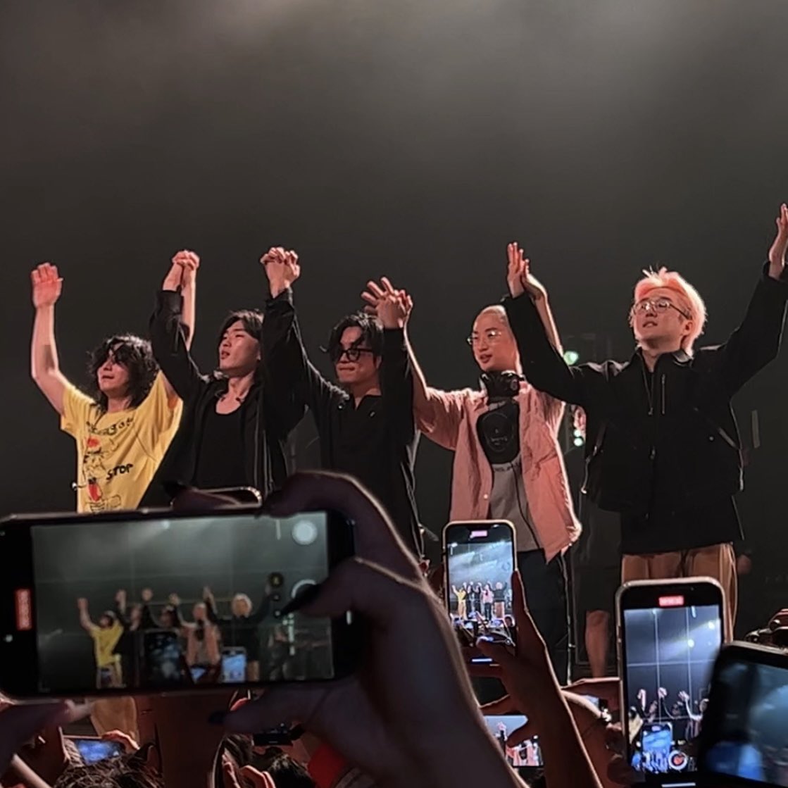 _chickenysh's tweet photo. Thank you so much wave to earth 🥹🫶
🌊 
#WaveToEarth 
#WaveToEarthinManila 
#WaveToEarthinMNL 
#TheFirstEraConcert https://t.co/rCBNp6bz4y