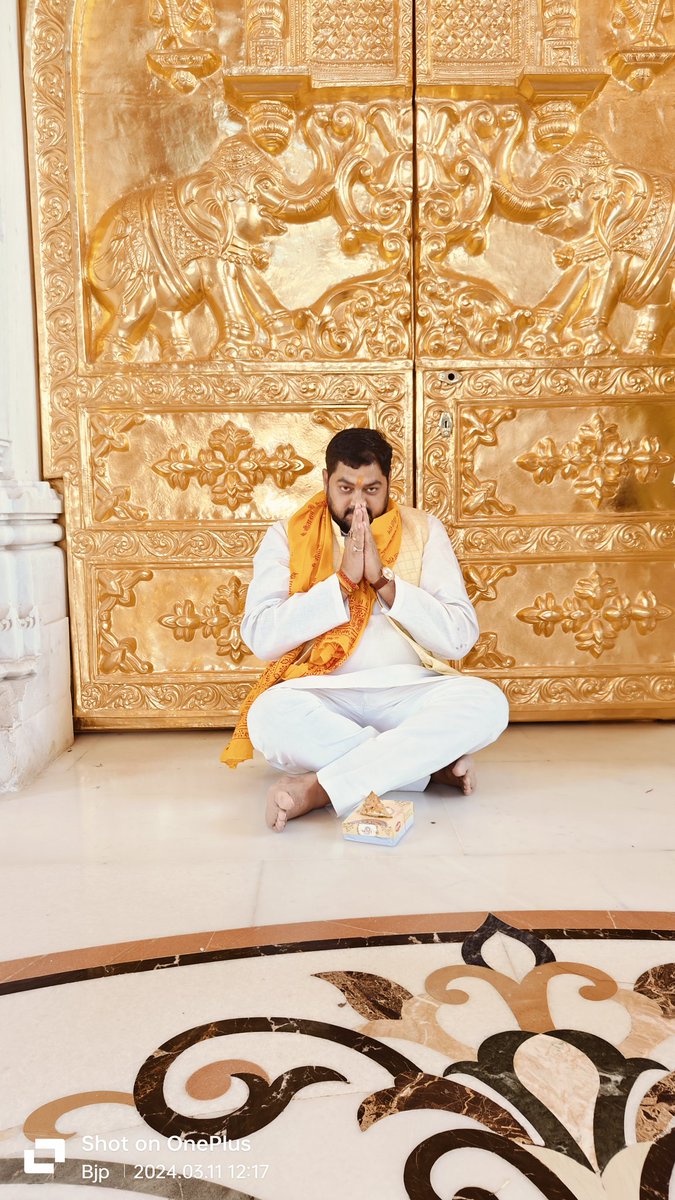 MithileshTpt's tweet photo. मेरे जीवन का सौभाग्यशालीक्षण प्रभु राम जी जी का दर्शन करने का अवसर प्राप्त हुआ, जय श्री राम #अयोध्याधाम #ayodhya https://t.co/TzEwL39caW