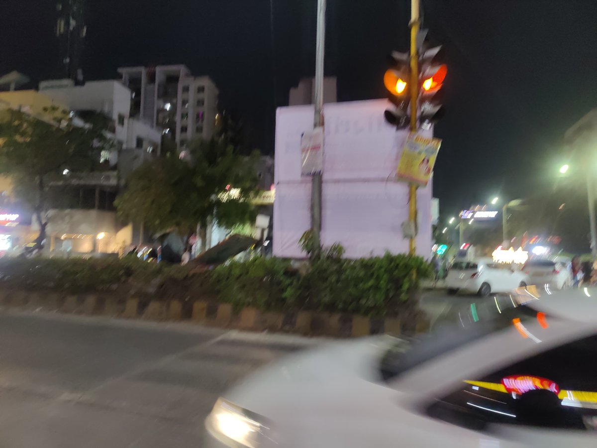 arunspatole's tweet photo. @shekhardalal @PCMCSarathi @pcmcindiagovin @shekhardalal Many thanks. But it looks like they are back in just a day. Observed at least at Chatrapati chowk and Mhatoba chowk Kaspate Wasti. Are these the legal once generating revenue for pcmc? If illegal ones then hoarding owners should also be warned. https://t.co/2WQq71orwx