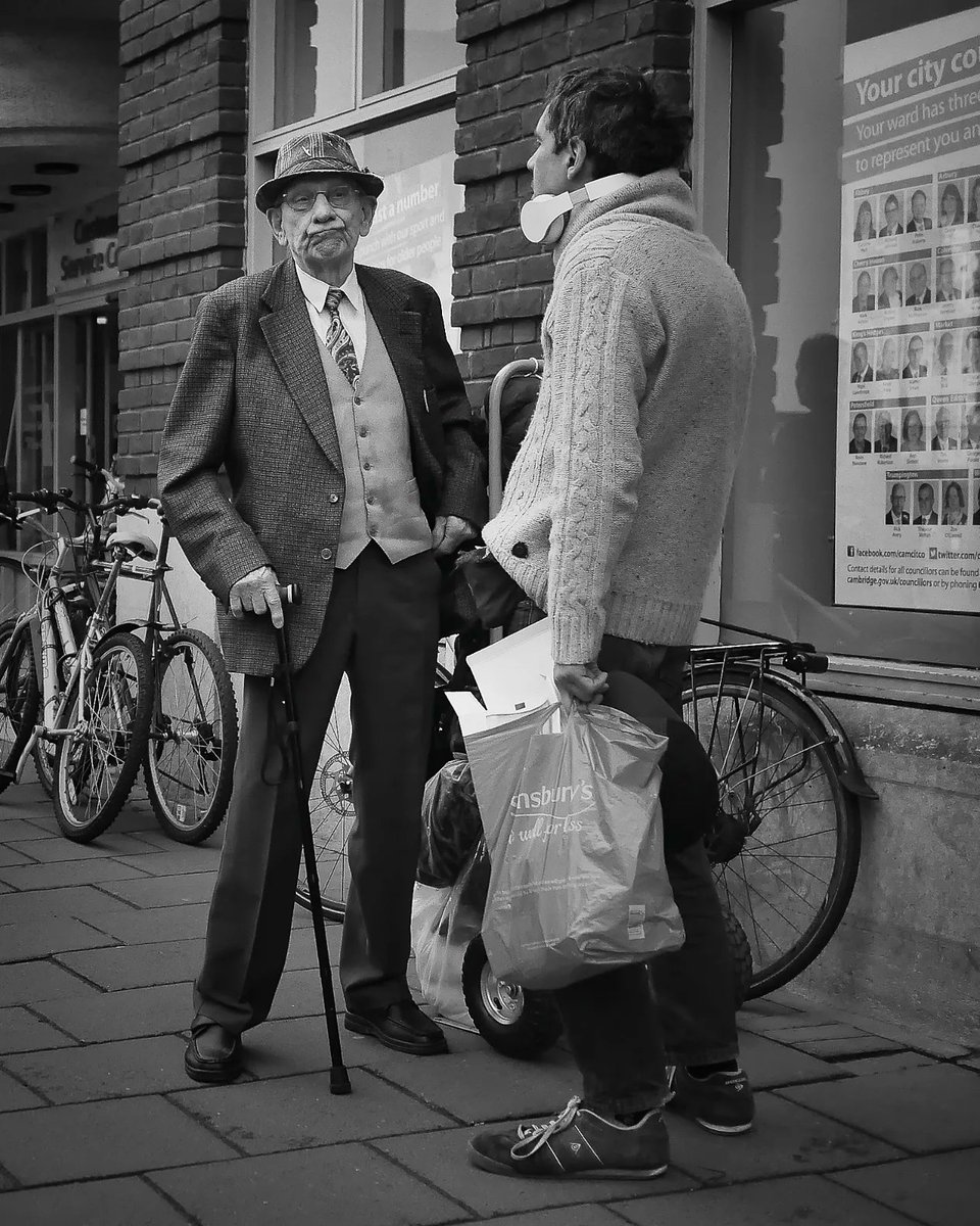 'Not sure' Cambridge 2017. #archivephotography #blackandwhitephotography #nikonphotographer #cambridgelife #cambridgestreetphotography
