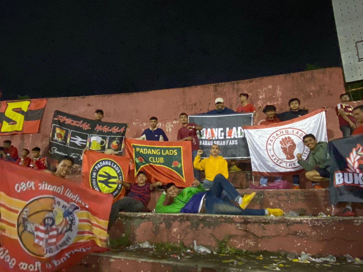 vattorix_'s tweet photo. enjoy, padang lads 🌹❤️ https://t.co/TzQfY73ZpJ
