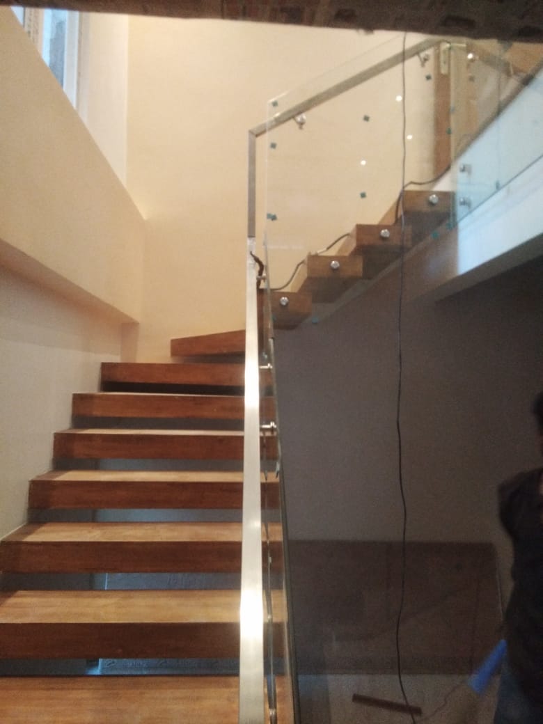 UnikStaircase's tweet photo. All Kind of Designer Staircase
Call Us
https://t.co/NNBmI3F2tX
+91-9940088028, +91-9176122924
#centralbeamstaircase #stringerstaircase #floatingstaircase #cantileverstaircase #UnikStaircase https://t.co/yGG1Oc21GO