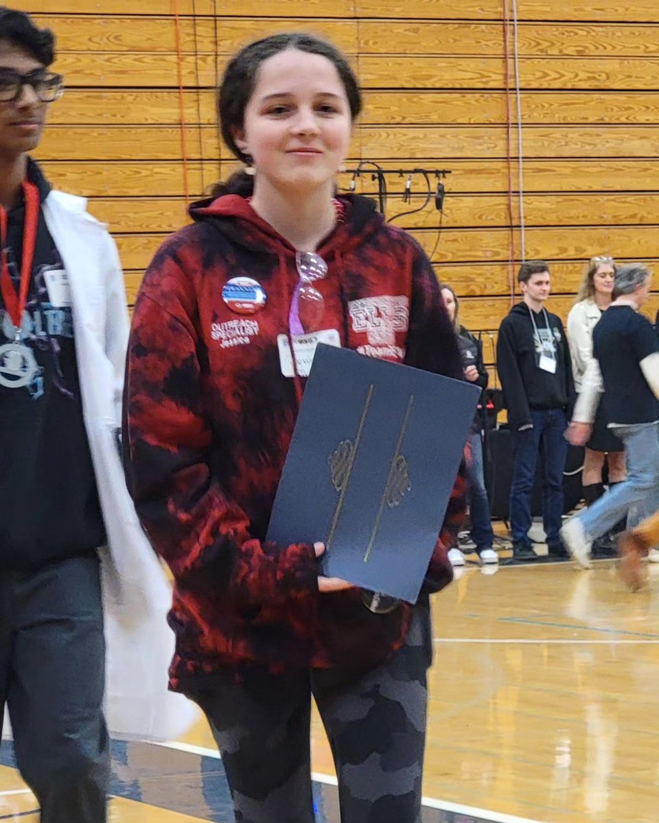Elks9567's tweet photo. Congratulations to Team Member Jessica Hawkinson for being chosen to represent Oregon at the FIRST Robotics World Championship in Houston in April!! #MightyElks #TeamREV #SOARSWENEXT ##SWENEXT #omgrobots #FIRSTLikeAGirl #WomenInEngineering #MakeItLoud https://t.co/uEFnGa8sqf