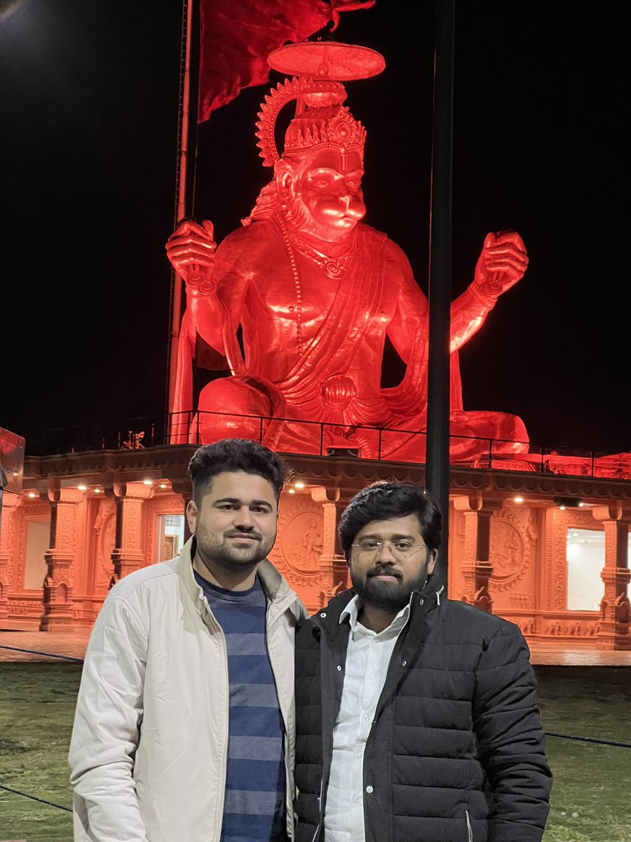 PorasPatel7's tweet photo. विश्व के सबसे बड़े राष्ट्रवादी छात्र संगठन ABVP के राष्ट्रीय मंत्री प्रिय बड़े भैया डॉ. वीरेंद्र सिंह जी सोलंकी आपको शुभ जन्म दिवस की अनंत बधाई एवं शुभकामनाएं !@virendraS03 https://t.co/mVJxXJIA7P