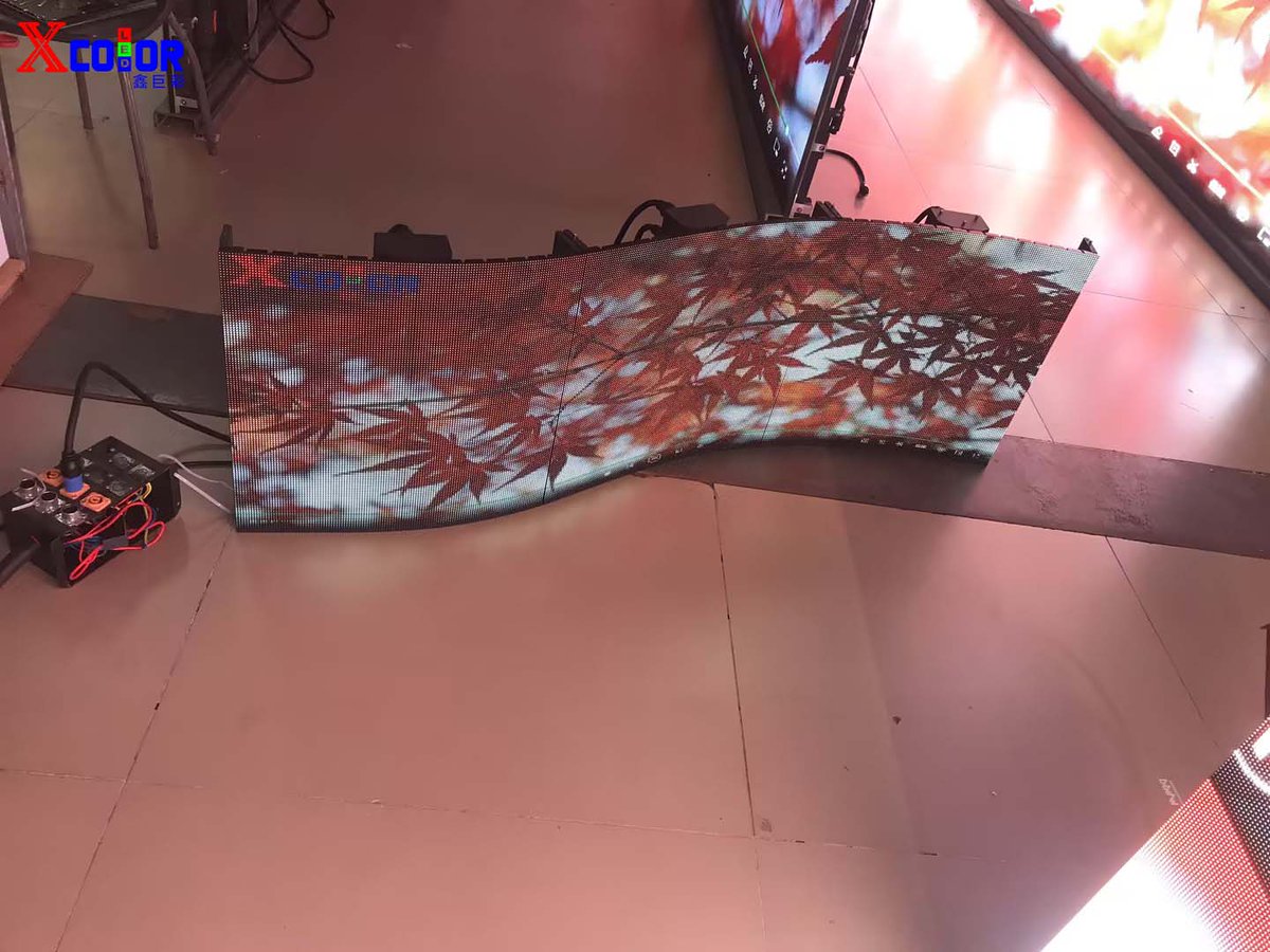 PhoebeLi8383's tweet image. 🔥🔥New series----KR series Flexible screen
👍🏻Various shapes/ curved screen 💓
👍🏻7680hz refresh rate
👍🏻hub board connection
#ledscreendisplay #ledscreenpinxel #ledscreen #leds #ledstagewall #ledstagescreens #ledstagescreen #leddispaly #ledrentalwall