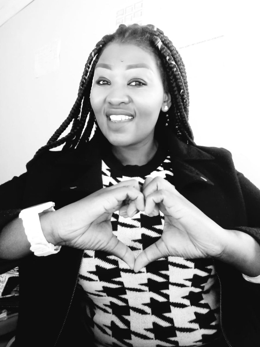 BenneyMk's tweet image. Happy birthday to my lovely friend Ma'am Anitta Nzimande. 🎁🎁🎊🎊🎉🎉🍾🍾 @BigKid850312 ❤❤