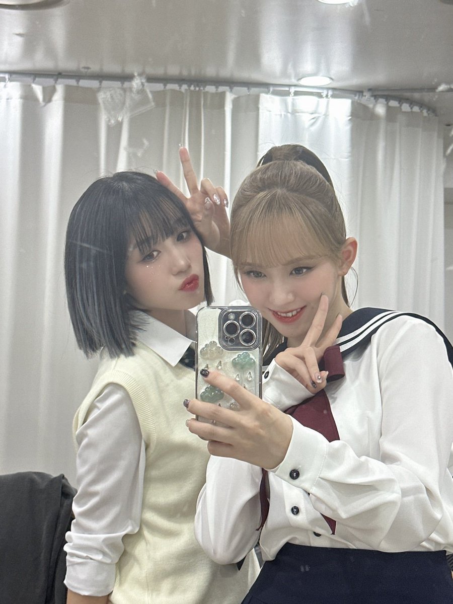 official_kep1er's tweet photo. 카루야 생일 축하해!!!!!!🎂✨
항상 밝게 웃어줘서 고마워!!🫶
사랑해!! だいすき🤍

#마시로 #MASHIRO 
#Kep1er #케플러 https://t.co/DJIhUfVVwM