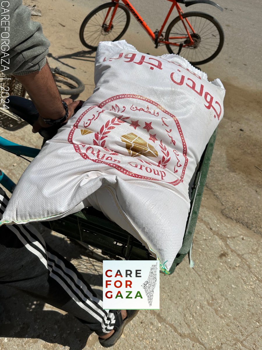 CareForGaza's tweet photo. We distributed flour bags to the displaced families.

CARE FOR GAZA | 2024 #Ramadan https://t.co/XA9q7iHFqZ
