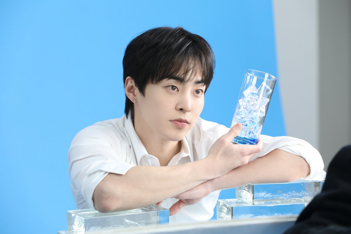 XIUMIN_INB100 tweet picture