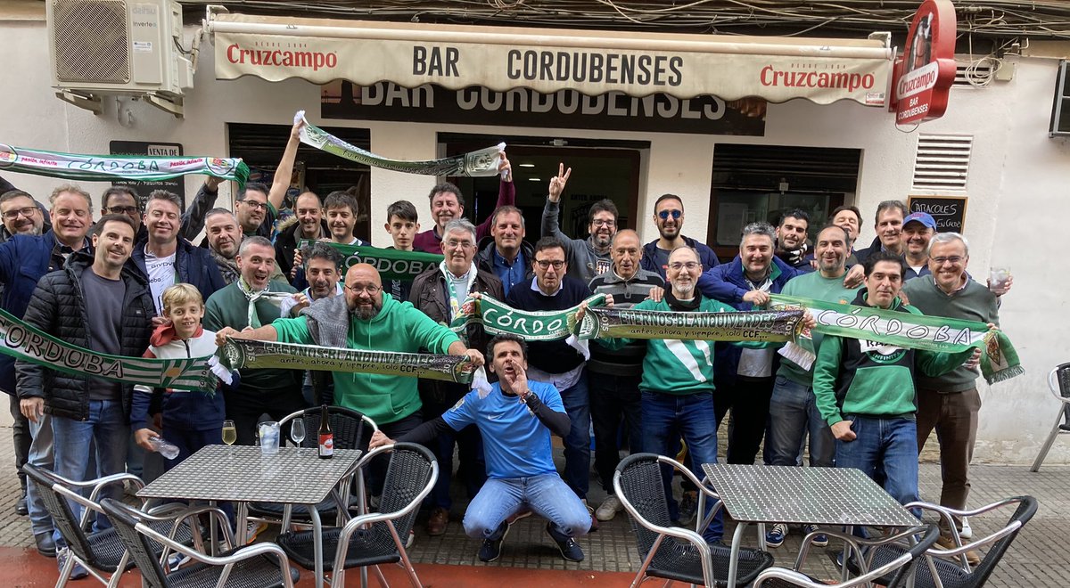 PPrietoGea's tweet photo. Muchas Gracias a @BarCordubenses por el buen trato recibido en la segunda comida de la temporada de la Peña ARCANFIELD ROAD … siempre como nuestra casa!! Muchas Gracias Rafa, Loli y todo su equipo!! https://t.co/oxObCzvoDa