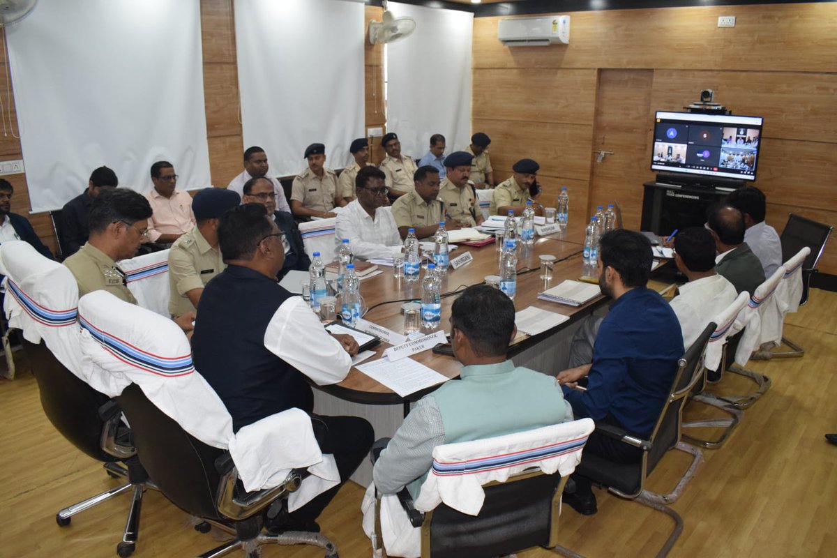 Commissioner,Santhal Pargana division, dumka tweet media