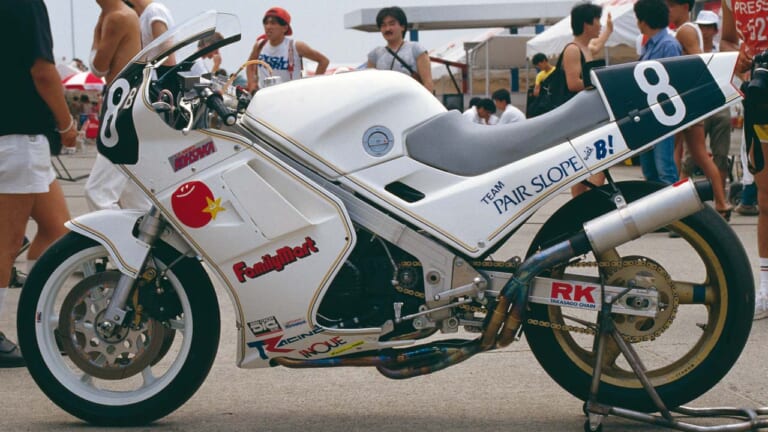 カワサキの復刻カラー、確かに今見たらファミマだが、おじさんは①信越