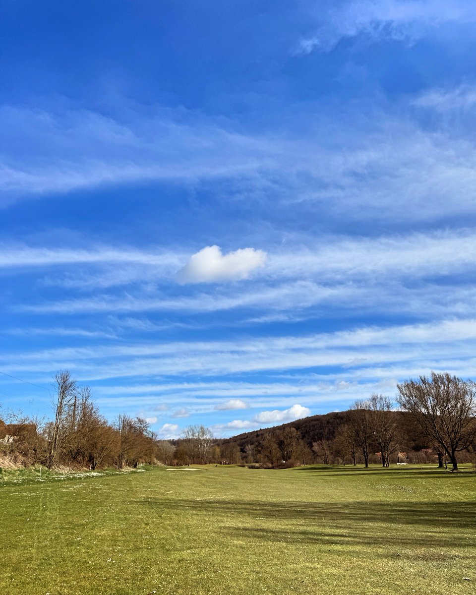 What a nice day on the course #minoritenhof #sinzing #regensburg #zwischengruen 
#taylormade #pxg #pxgtroop #pxgfamily 
#golf #outdoor #enjoylife #stayfit #golfpack #jucat  #garmin #hugobossgolf #kjus  #kiffegolf