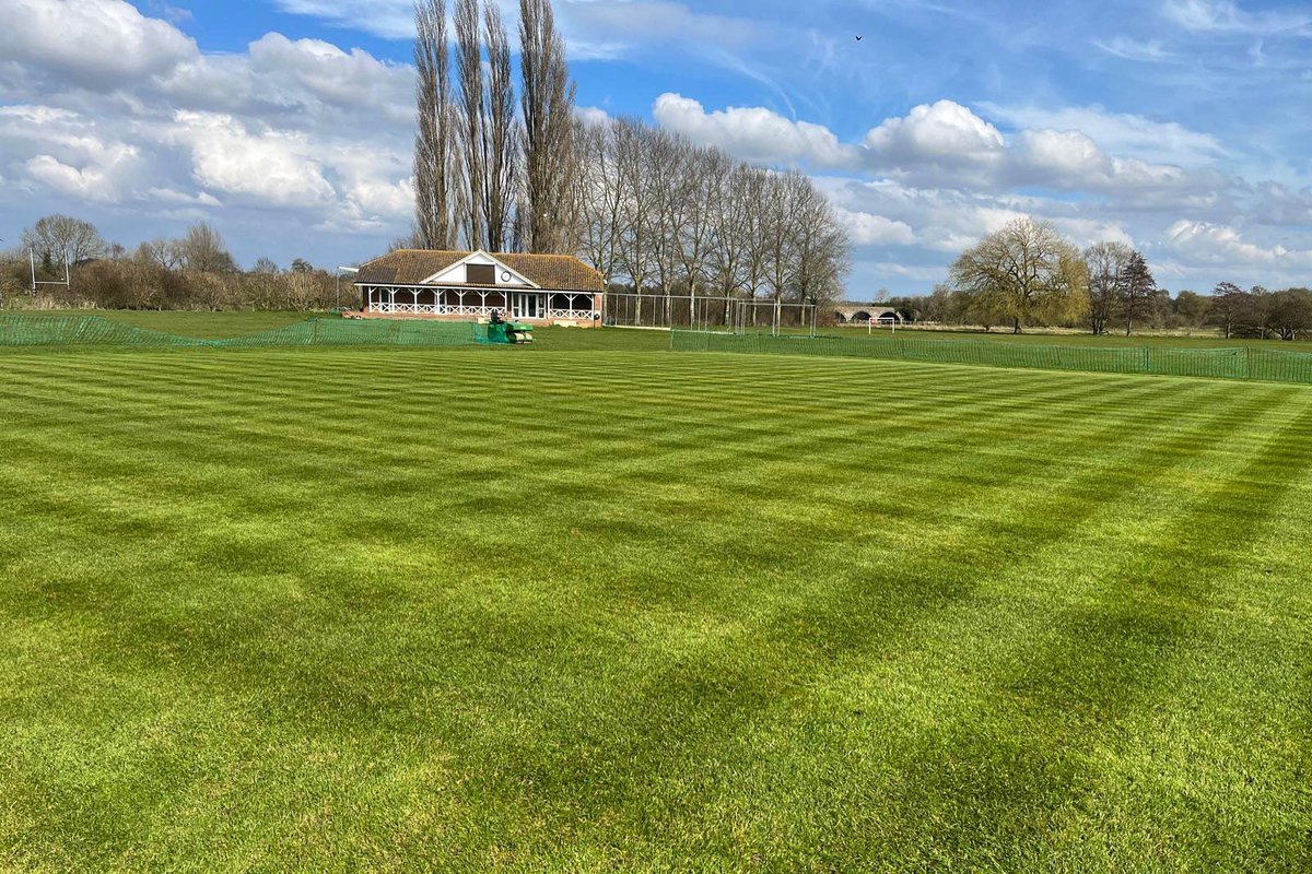 Our annual pre-season stripe porn 🤤 Getting close now… 🤩