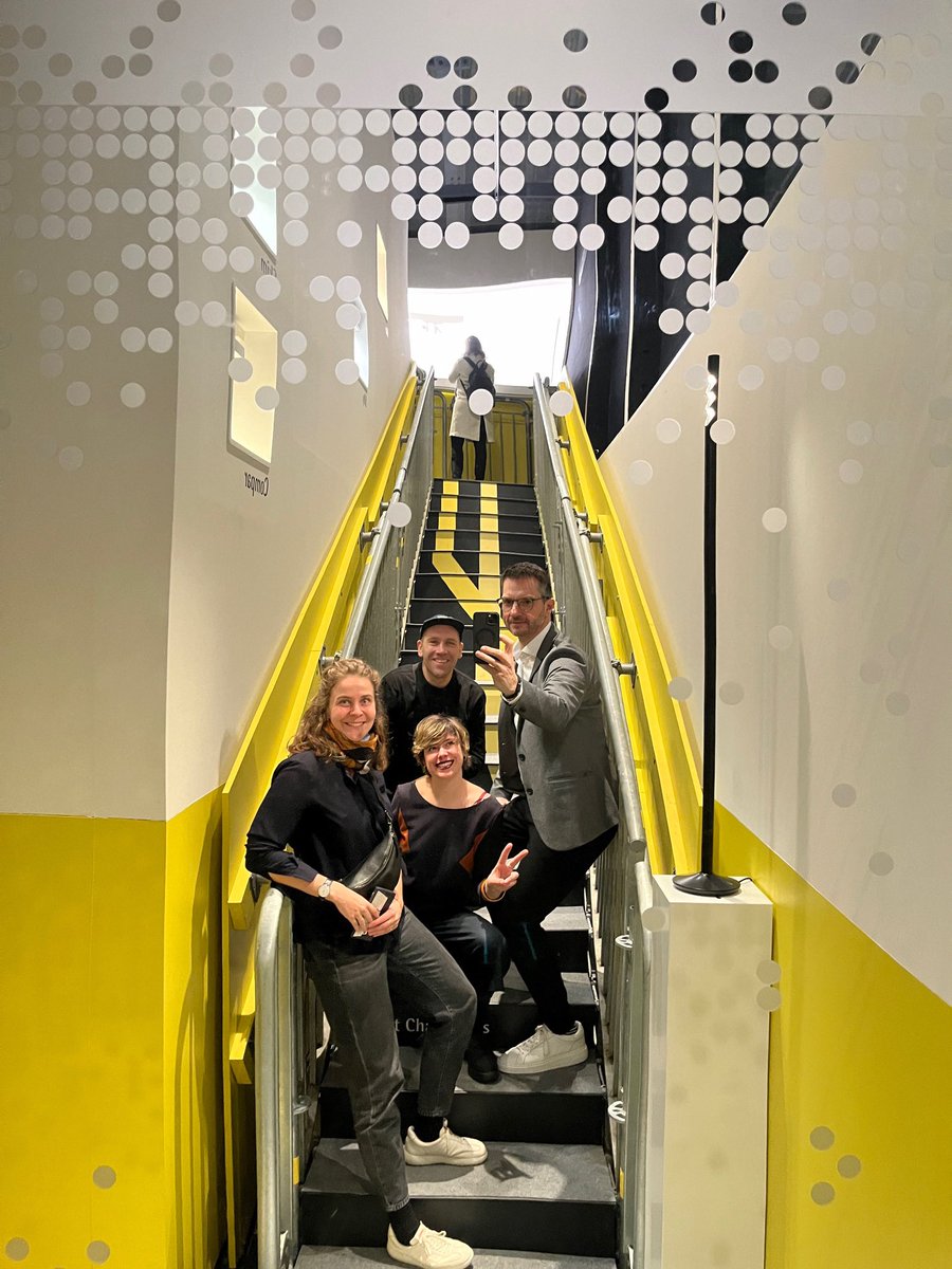 lichtkunstlicht's tweet image. Showcasing the LKL team‘s presence at Light + Building, held at Messe Frankfurt. ✨✨✨

Light + Building 
📸(1) koy+Winkel 

#lb2024  #lb24  #lightandbuilding  #messefrankfurt  #lightbuilding  #light  #lightingdesign  #lighting  #lightingsolutions