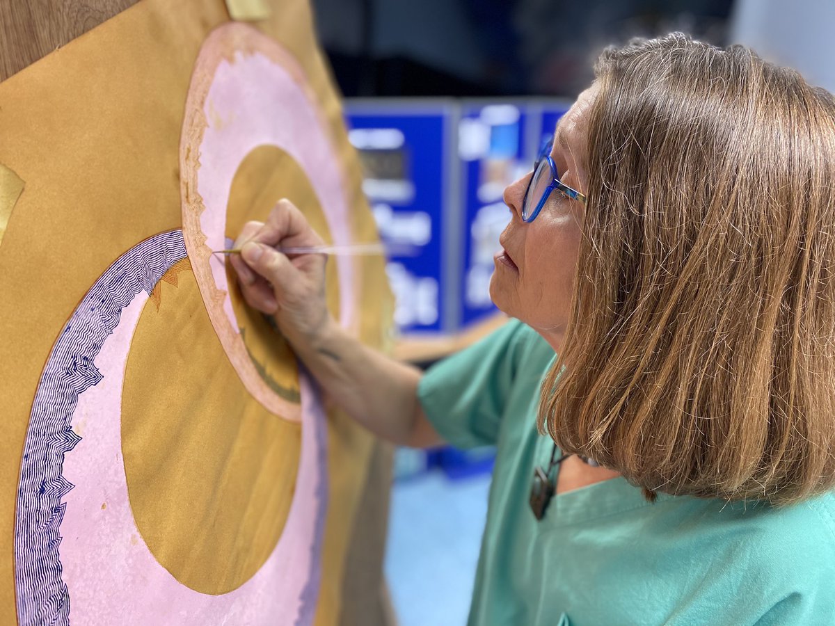 incisedlines's tweet photo. Starting a 4 day workshop with staff from Torbay Hospital operating theatres with artist Kirsten Lavers to explore the impact of mistakes on clinical staff. @incisedlines on insta #medhum #mistakes #PatientSafety https://t.co/BOPLJiSqfC