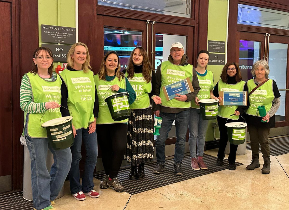 #Ealing #Hammersmith #Hounslow and #Putney @Samaritans volunteers collecting after the 8 March performance of the @SarahMillican75 Late Bloomer tour at the Hammersmith @EventimApollo