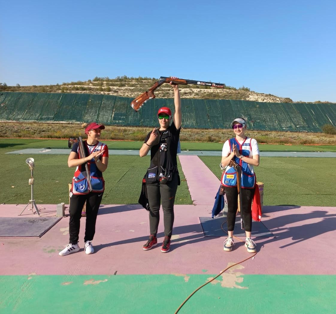 promaticltd's tweet photo. Congratulations to Promatic shooter Sandra Bernal who wins OT gold ๐ฅ๐at the Cyprus GP ๐จ๐พ
#OlympicTrap #goldmedal #SandraBernal #ISSF #promatic #trainwiththebest #bethebest #poland #thebest https://t.co/5wIEzL4FTA