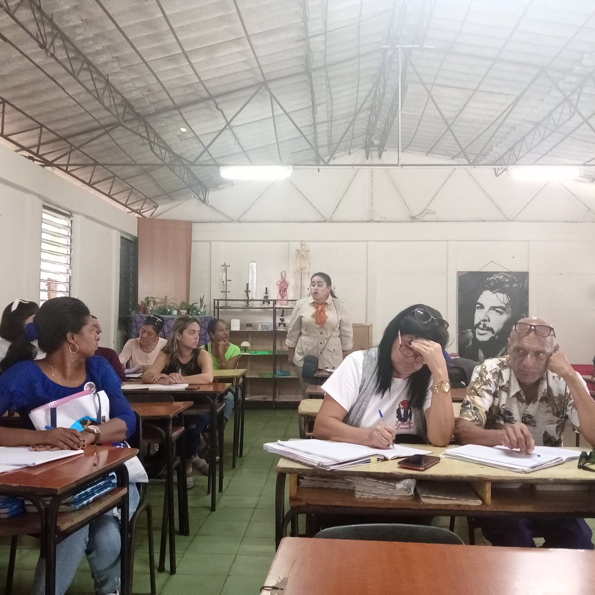 Yamilet50088609's tweet photo. Se realiza en #VillaClara la Visita del Grupo Técnico Nacional para evaluar el cumplimiento del Programa #Educatuhijo
#EducaciónVillaClara https://t.co/DfMjFZKzA3