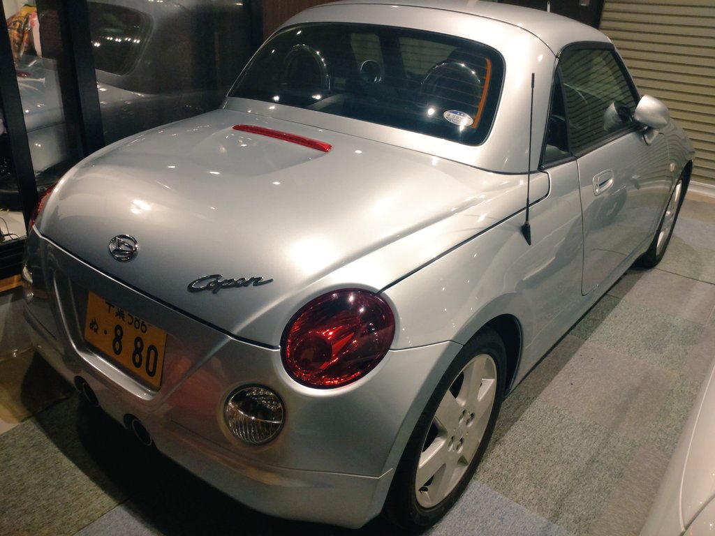 L880COPENPEN's tweet photo. 写真使い回しばっかりでエアオーナー化してるってか本当に持ってるのか自分でも不安になってきたから写真撮ってきた。

今日もうちのぺんぺこぺんは可愛かったです。

雨にも濡れずぬくぬくと過ごしてました。

田舎のガレージからは以上です🫡 https://t.co/6e5lYqViMf