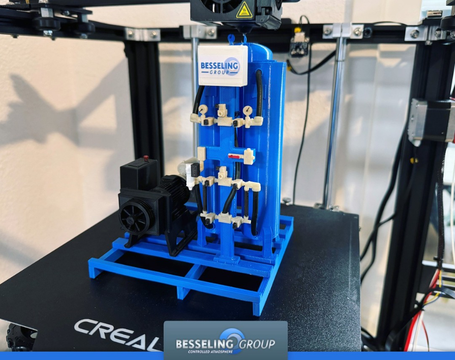 BesselingGroup's tweet photo. With an updated lineup this year, we now feature 19 different models, offering capacities from 4 to 150 Nm3/hr, designed to meet the needs of any application.

We can now unveil yet another model. This compact device is tailored for the most diminutive of applications... 😉 https://t.co/9peL7Z4pve