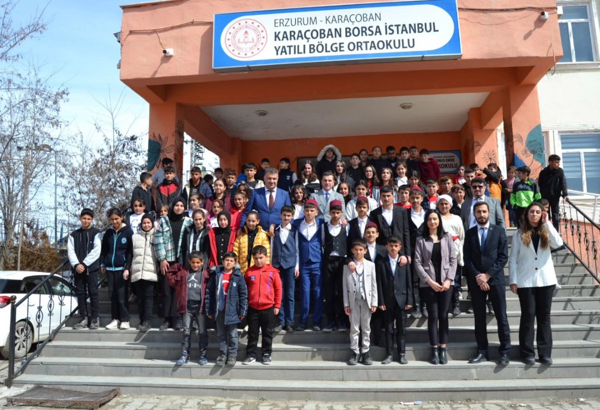 karacobanmem's tweet photo. 12 Mart İstiklal Marşı'nın Kabulünün 103.Yılı ve Mehmet Akif ERSOY'u Anma Günü programı d��zenlendi. Programa Kaymakamımız Sn Hacı Kerim MERAL, Milli Eğitim Müdürümüz Sn Muhlis KARAKURT ve kurum amirleri katılım gösterdi. @Erzurum_Mem @yakupyildiz024 @bilallyuksel @HalitALAGZ2 https://t.co/uUHcO2wijt