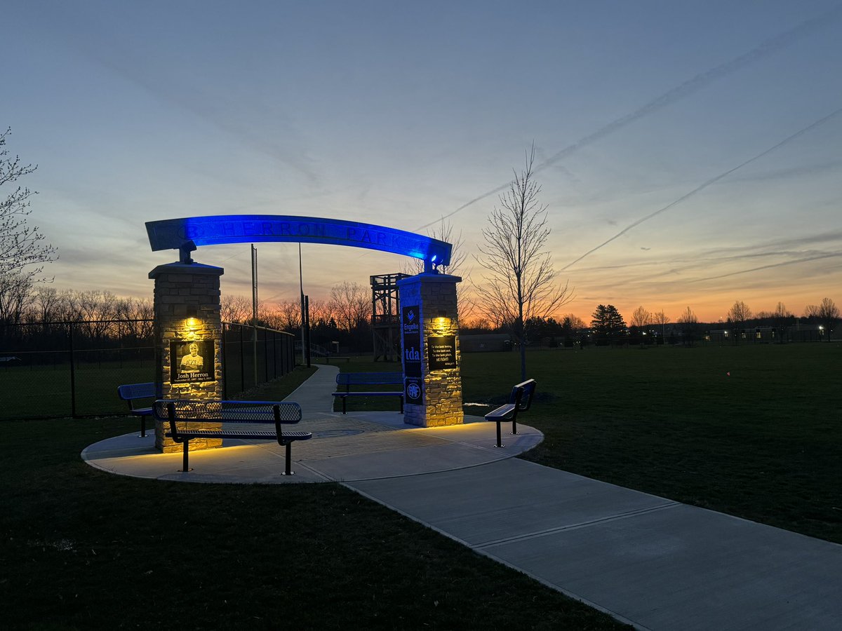 Jason A. Niedermeyer tweet media