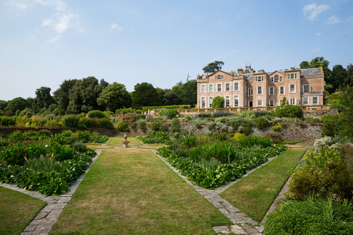 We’re looking for a passionate and enthusiastic marketing professional to join our marketing and events team on a 6-month fixed term contract.

Find out more here: hestercombe.com/about/jobs/mar…

#marketing #communications #jobopportunity  #hestercombegardens