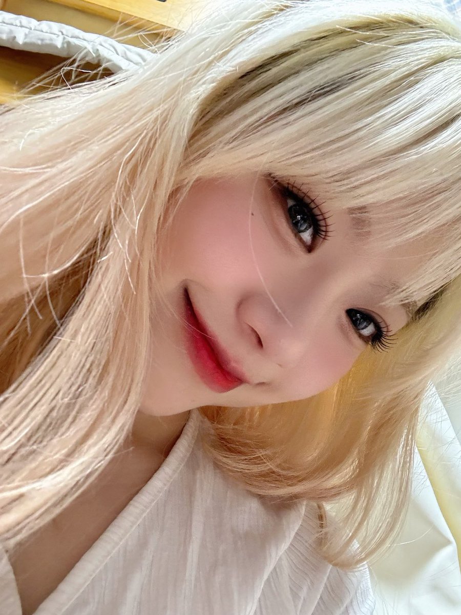 cignature_J9's tweet photo. ( \   / )
  (˶ ˘ ᵕ ˘ ) 싸인팬 조아~~~
c( っ    っ 

#cignature #시그니처 #JEEWON #지원 https://t.co/KSExbWyaGH