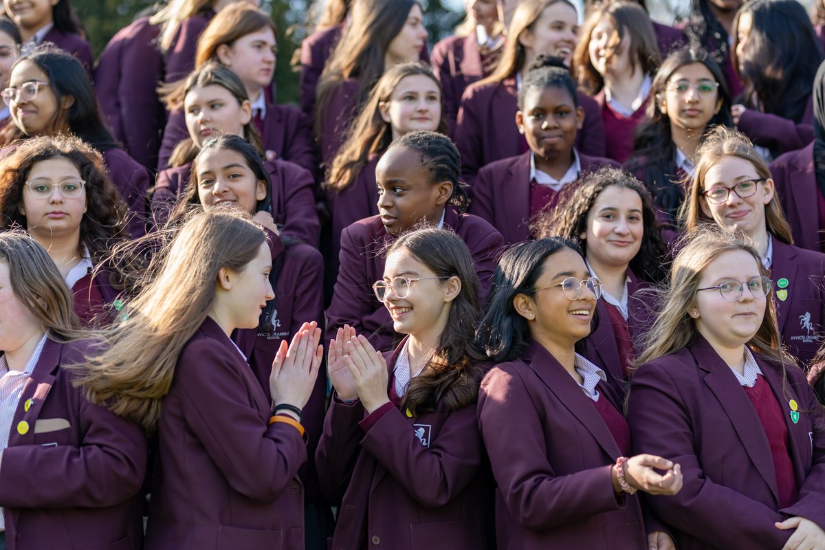 Last week marked a significant moment in Invicta's history as we gathered for our whole school photo, a rare event that takes place only once every 7 years. 

Here are some behind-the-scenes photos from the day, showcasing the infectious excitement and sense of community!