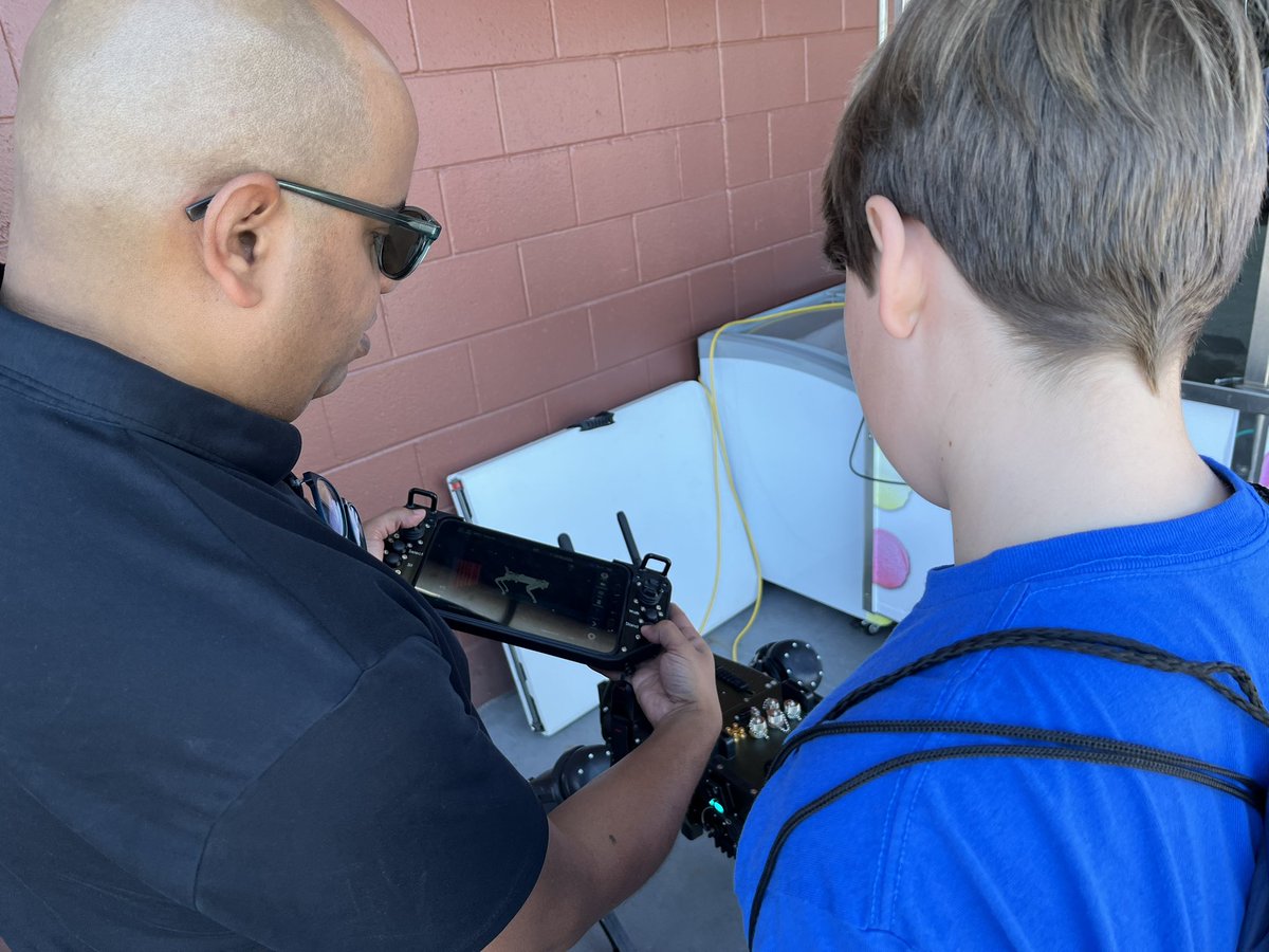 ScienceDcps's tweet image. Last week @HaskellCo was out to support our 4th annual Robotics and Computer Science Festival. Our @DuvalSchools students were amazed with Bolt!