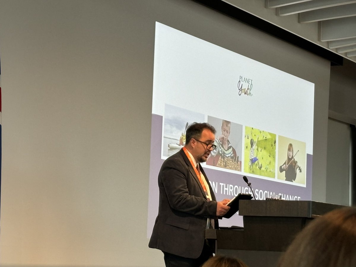 Day 2 at the #PlanetYouth conference and we are being entertained by poetic presenter introductions. @DECYDE_mun <a href="/ldbishop1/">Lisa Bishop</a>