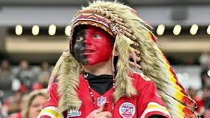 RealMichaelKee's tweet image. Just for reference #Deadspin is the same media company that not only shamed the little boy for having his face painted, but they also pretty much ruined Manti Teo’s life with the girlfriend story. If you watch the Teo Netflix documentary you will see how vile deadspin is.