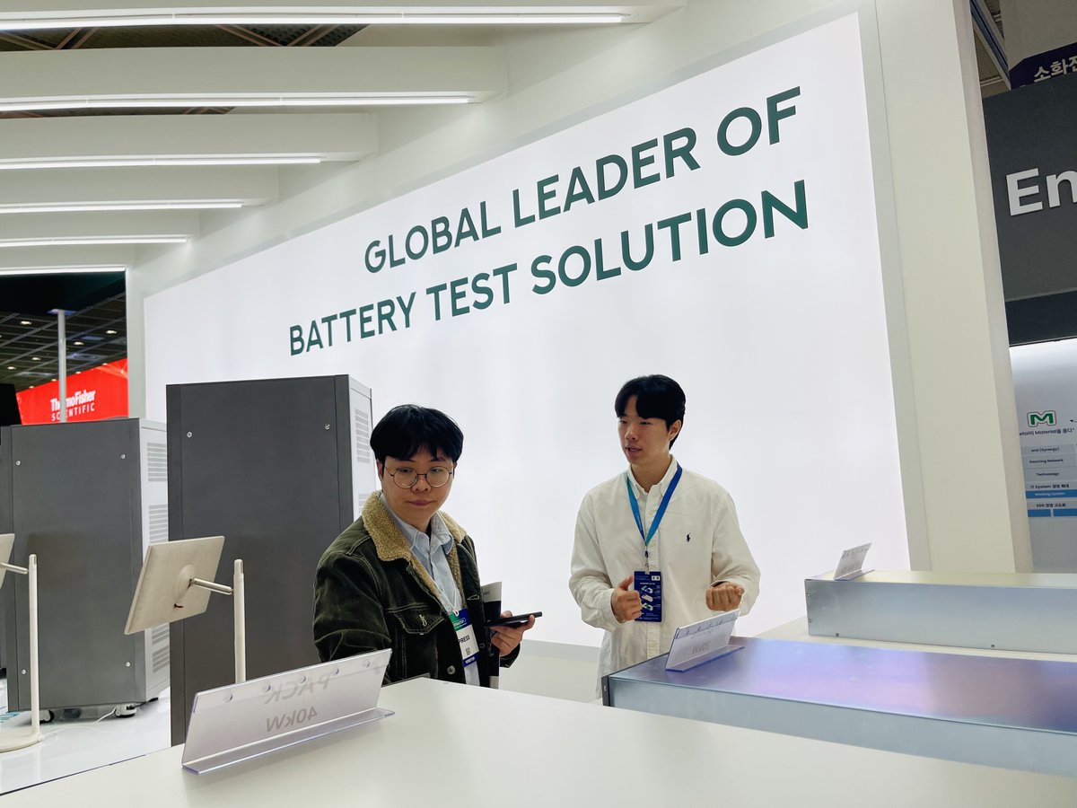GREENPOWER1998's tweet photo. Journalists from many media outlets such as Electronic Newspaper and Economy Review were interested in Green Power that participated in InterBattery 2024. See you next year. Green Power! #greenpower #bts #interbattery2024 #kbattery #cycler #formation #battery https://t.co/1AabMT0bVZ