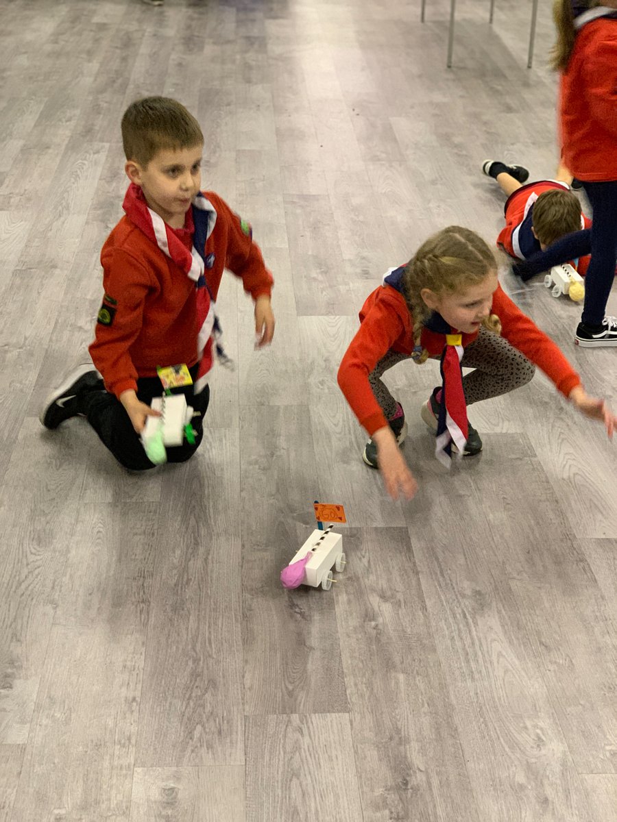 Squirrels were revving up creativity with balloon-powered cars! 🚗💨 Exciting races, STEM fun, and teamwork in every session. Let the balloon-powered adventures roll! #SkillsForLife