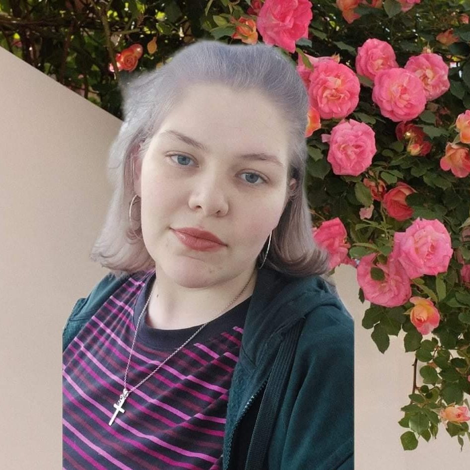 Elizabeth Lansley tweet media