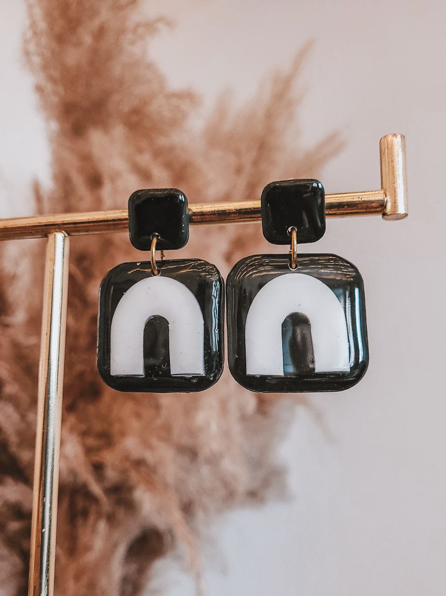 noris network AG tweet media