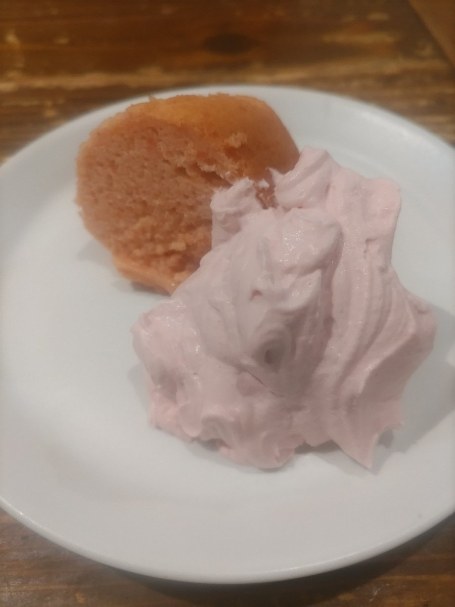 さくらのチーズケーキできました

3月〜5月までです

 #焼肉鳥gg
 #新橋
