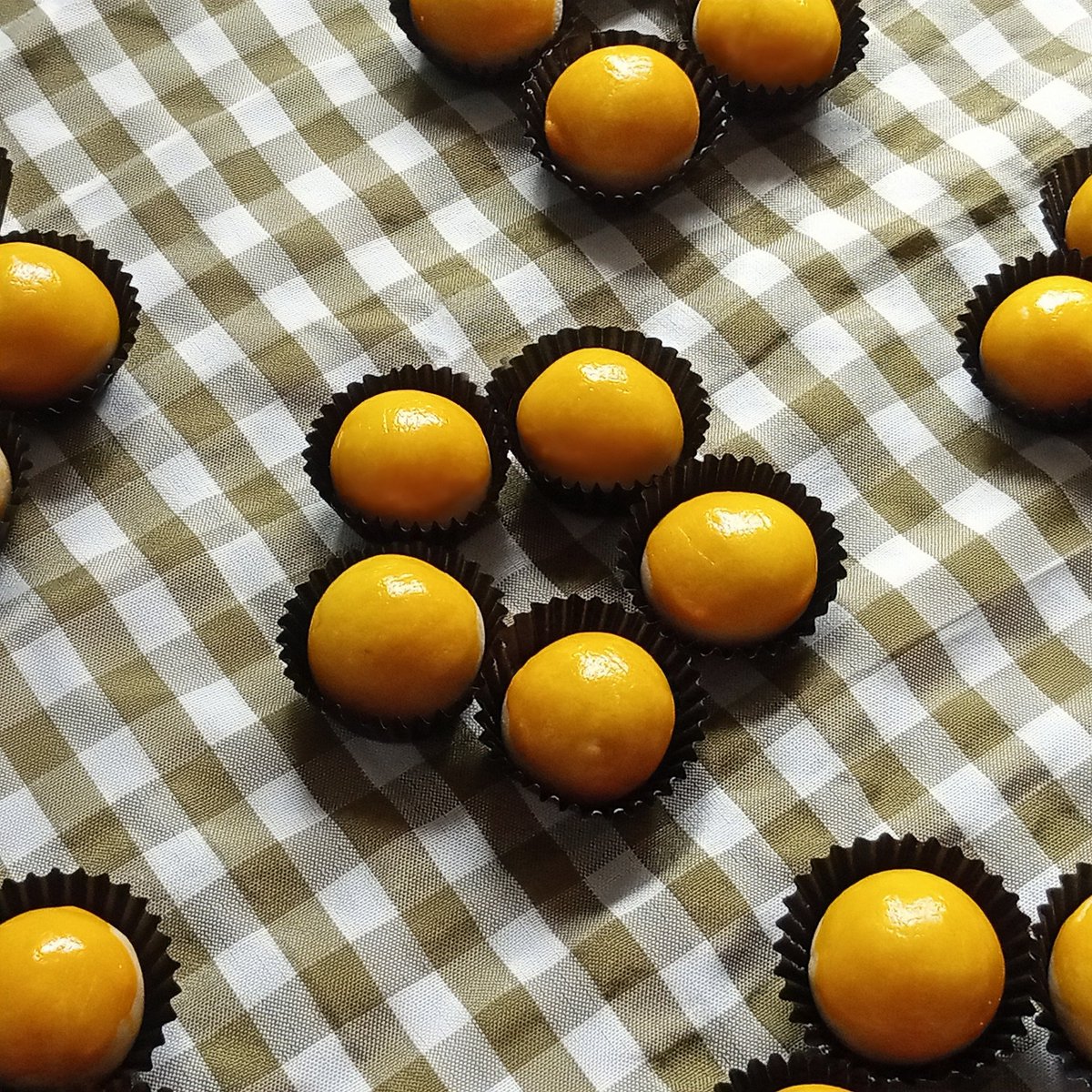 Kalau aku open po nastar setoples 500gr 65k ada yang minat ga yaa? Harga incl pack &amp; adm, jadi nanti langsung checkout shopee ajjaa~

Po nya cuma 3-5 harii🫶🏻 ada kue kering lain jugaa, udah sold 400+ toples dijamin ga seret guyss