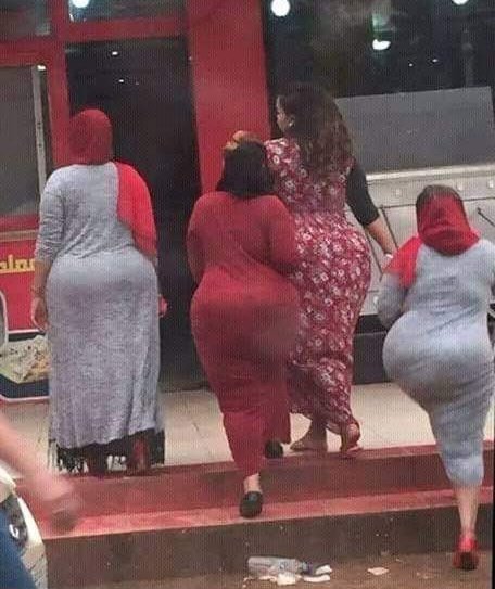 hii dera ikitolewa unaeza tamani kuhepa hakuna kitu mzuri hapa