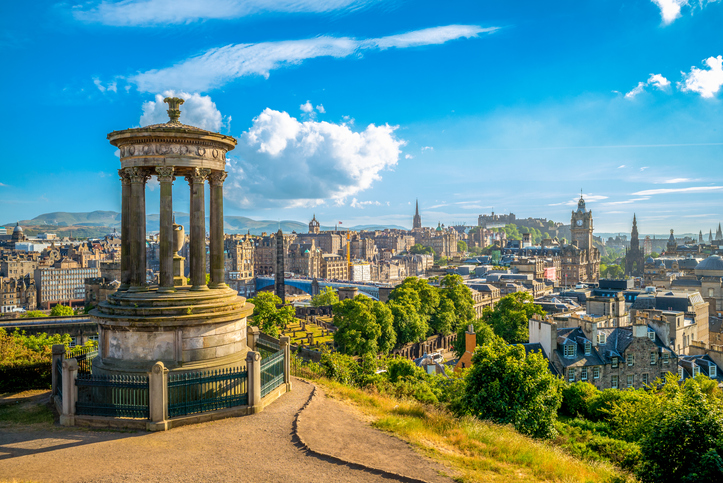 Tune into Policy & Sustainability committee live at 10am. Reports include; the findings of the Visitor Levy for Edinburgh proposals, budget engagement plans + more.
📄 Reports: democracy.edinburgh.gov.uk/ieListDocument…
📺 Watch: edinburgh.public-i.tv/core/portal/we… 
#edinwebcast