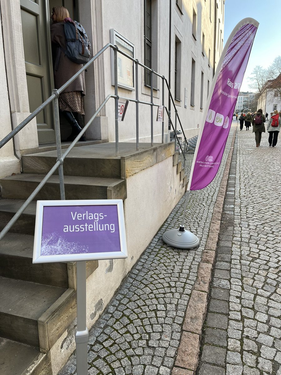 Frauke Heilmann (@heilmannfrauke) on Twitter photo Sonniger Start in Tag 2 des #DGFE2024 in Halle. Die Verlagsaustellung im Historischen Speisesaal (Haus 27) ist ab sofort wieder geöffnet. Wir freuen uns auf zahlreiche Gespräche, ein Kennenlernen und Wiedersehen! #wbvPublikation <a href="/wbv_de/">wbv Publikation</a> Sonniger Start in Tag 2 des #DGFE2024 in Halle. Die Verlagsaustellung im Historischen Speisesaal (Haus 27) ist ab sofort wieder geöffnet. Wir freuen uns auf zahlreiche Gespräche, ein Kennenlernen und Wiedersehen! #wbvPublikation <a href="/wbv_de/">wbv Publikation</a>
