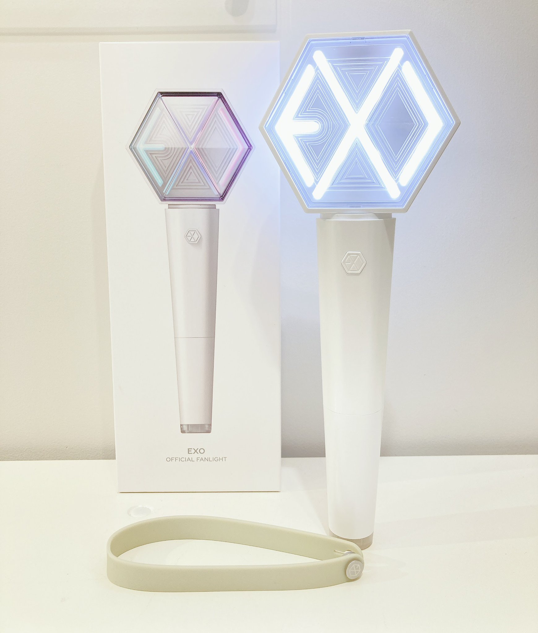 EXO - EXO 公式ペンライト EXO 公式グッズ FANLIGHT ACCESSORY エクソ ペンライト