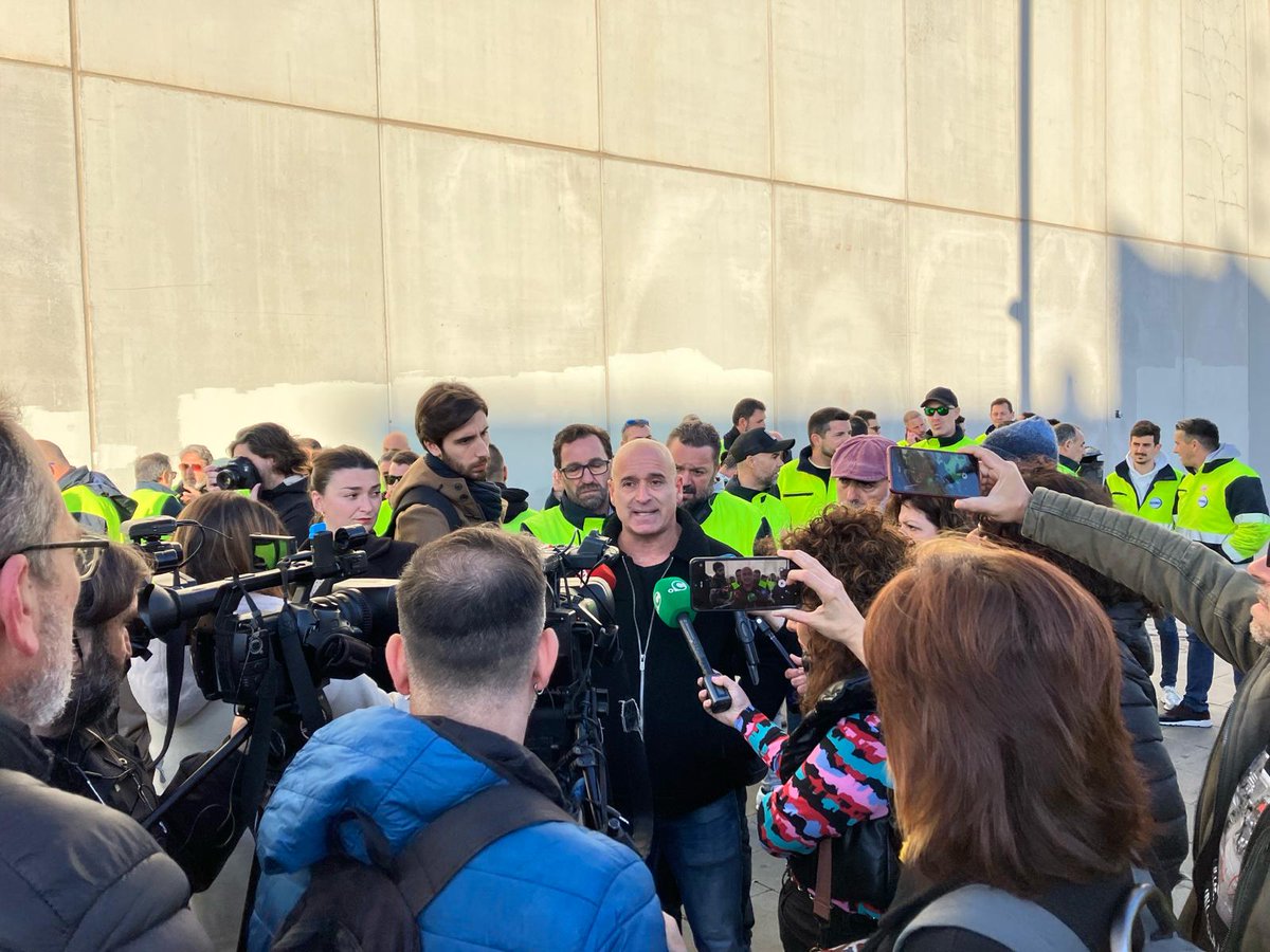 Lluita Internacionalista (LI) tweet media