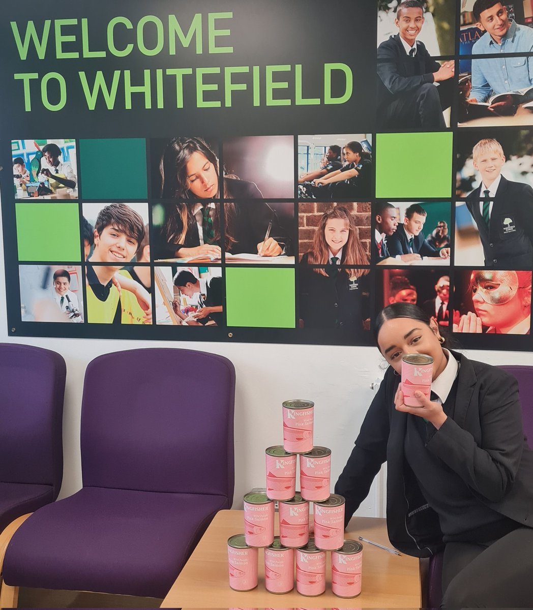 👀 its here @Whitefield_NW2 1 of 300 schools to receive some of the 3,600 cans of Alaska pink salmon, donated by @AlaskaSeafoodUK & delivered by @dfdsgroup – thank you, what a partnership! All made possible by #FishHeroes  - @FoodTCentre @FishmongersCo #FoodEdToday