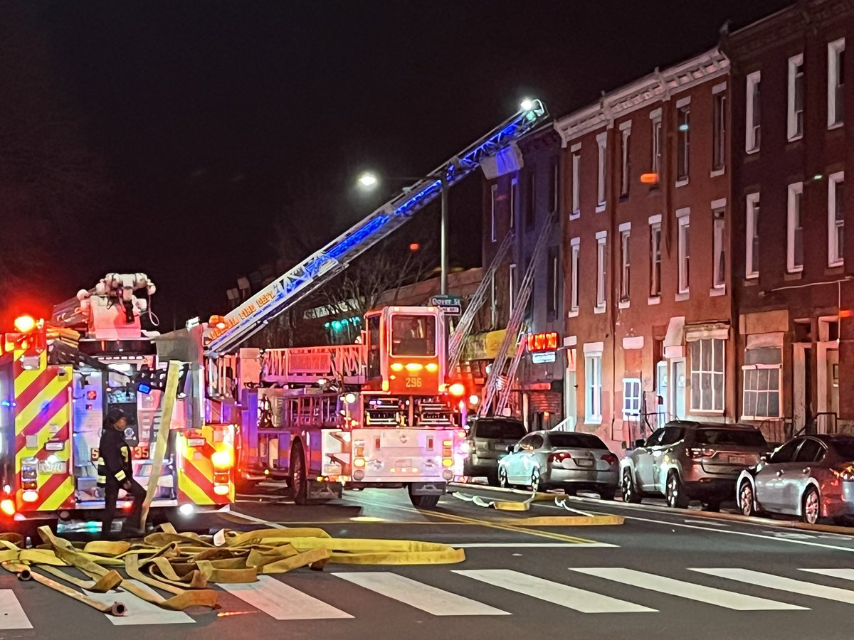 5 people rescued from a fire at 29th and Lehigh, including one who had to be rescued from the 3rd floor. Non-life threatening injuries. @NBCPhiladelphia