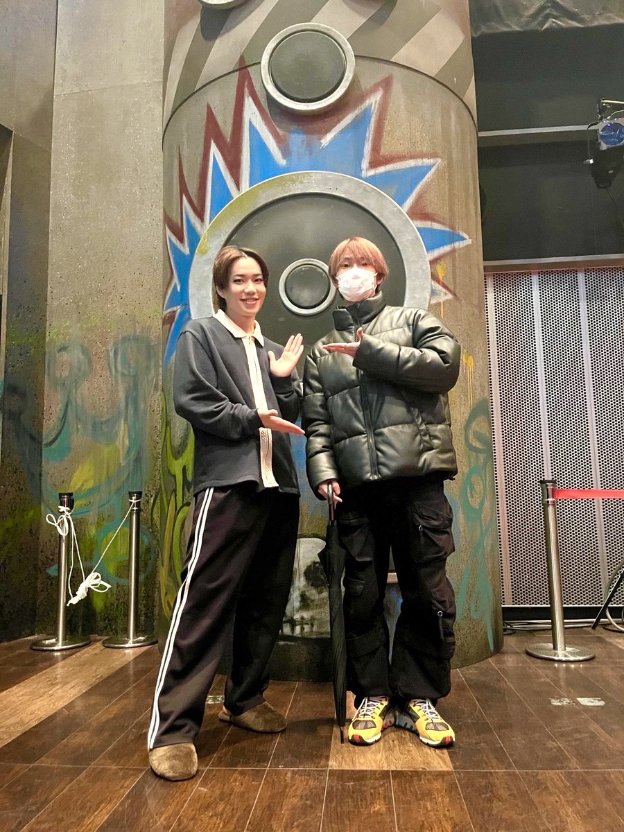 mxv_taiyu's tweet photo. 『ヒプノシスマイク -Division Rap Battle-』
Rule the Stage -New Encounter-

10日目🔥✨

マチネ公演ありがとうございました😊🎲

なんと滝澤くんが観劇に来ていただきました🙇‍♂️

初めましてでとても緊張しました、、笑

これからも頑張ります🔥
ありがとうございました🙇‍♂️✨

#ヒプステ https://t.co/Fs1ZEseevF